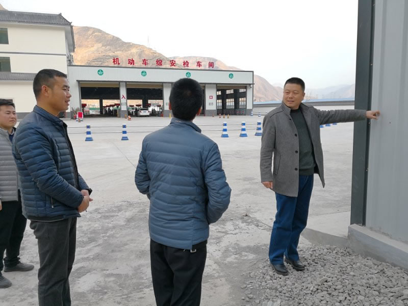 副總經理孫宏雷對下屬子公司負責人進行廉潔從業(yè)約談