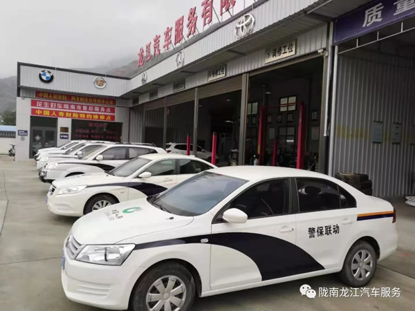 金錘鈑金，銀槍噴漆！龍江汽修值得信賴！